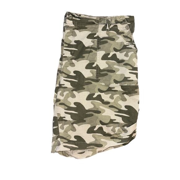 Stitch Star Womens Sz 2x Camo Lightweight Cargo Shorts Elastic Back 8.5 Inseam - Picture 9 of 9